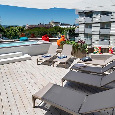 Hotel Albatros Misano Adriatico Eksteriør bilde