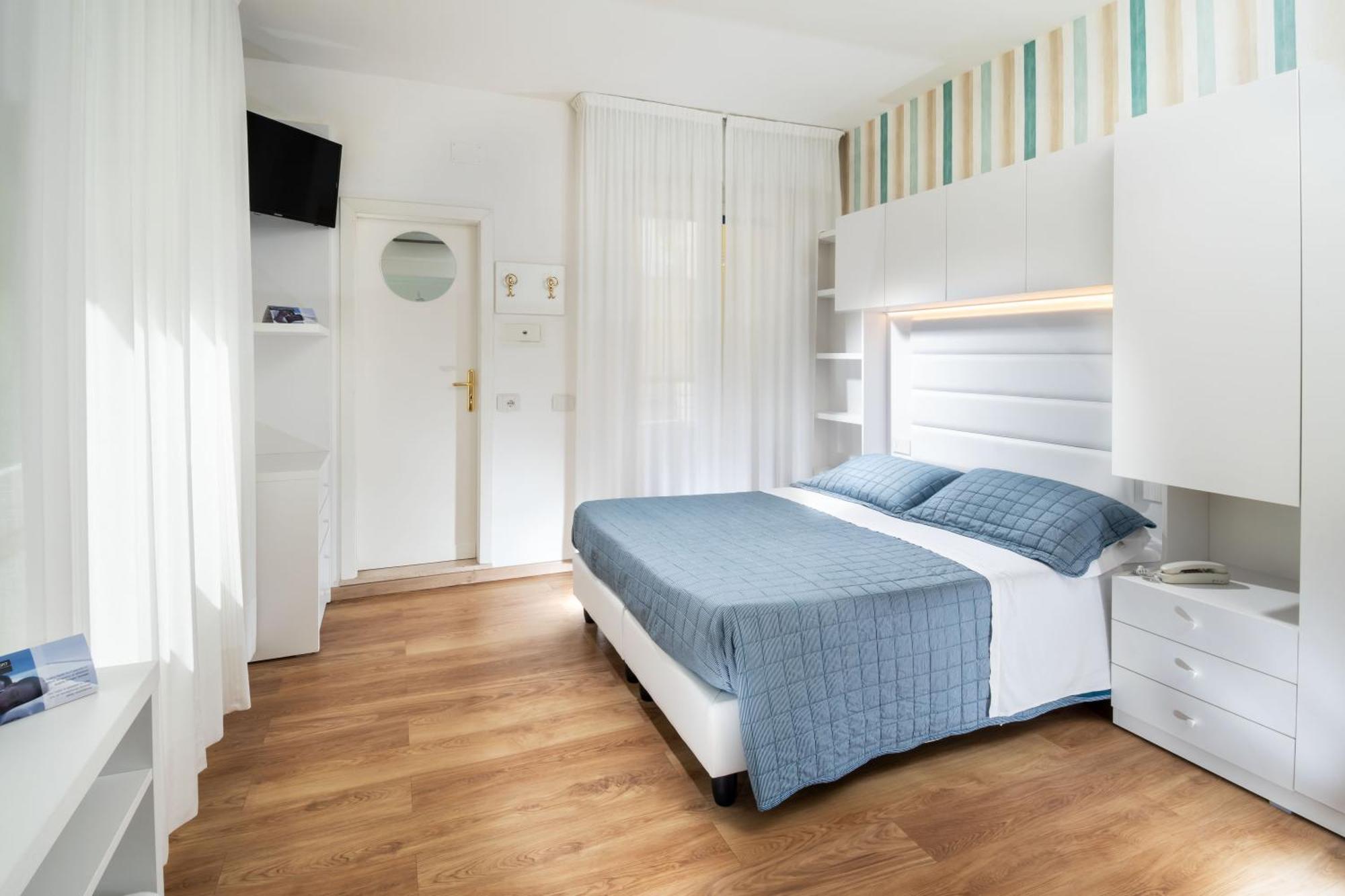 Hotel Albatros Misano Adriatico Eksteriør bilde