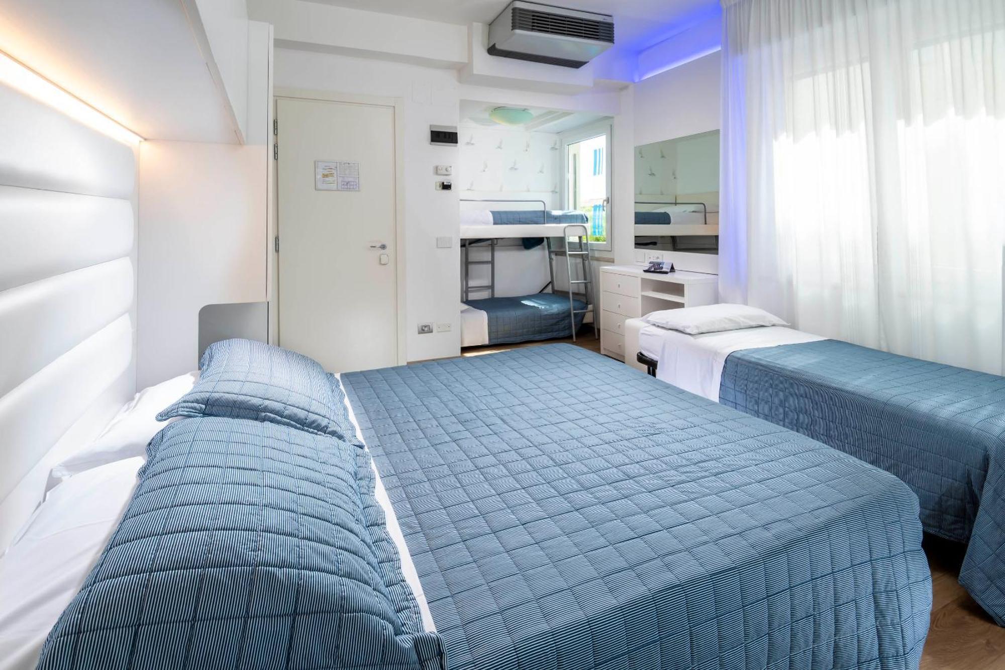 Hotel Albatros Misano Adriatico Eksteriør bilde