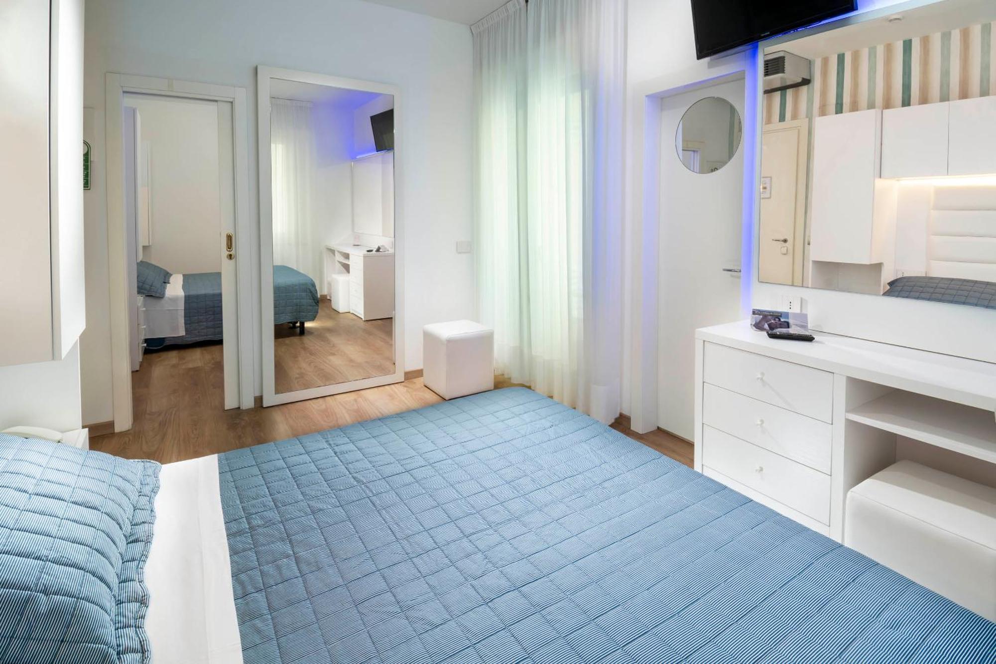 Hotel Albatros Misano Adriatico Eksteriør bilde
